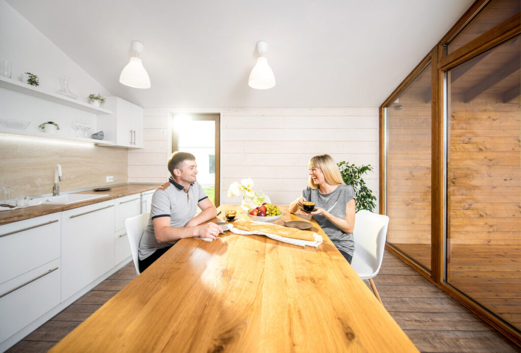 Living in the South Serrano Avenue Historic District: Classic Charm and Community Spirit in the Heart of Los Angeles